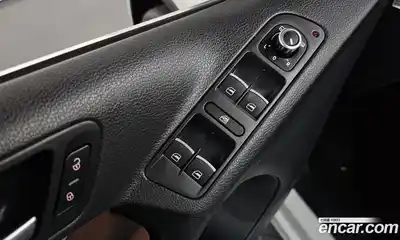 Volkswagen Tiguan 2014 2.0 Автомат в Москве № 186206, миниатюра 8