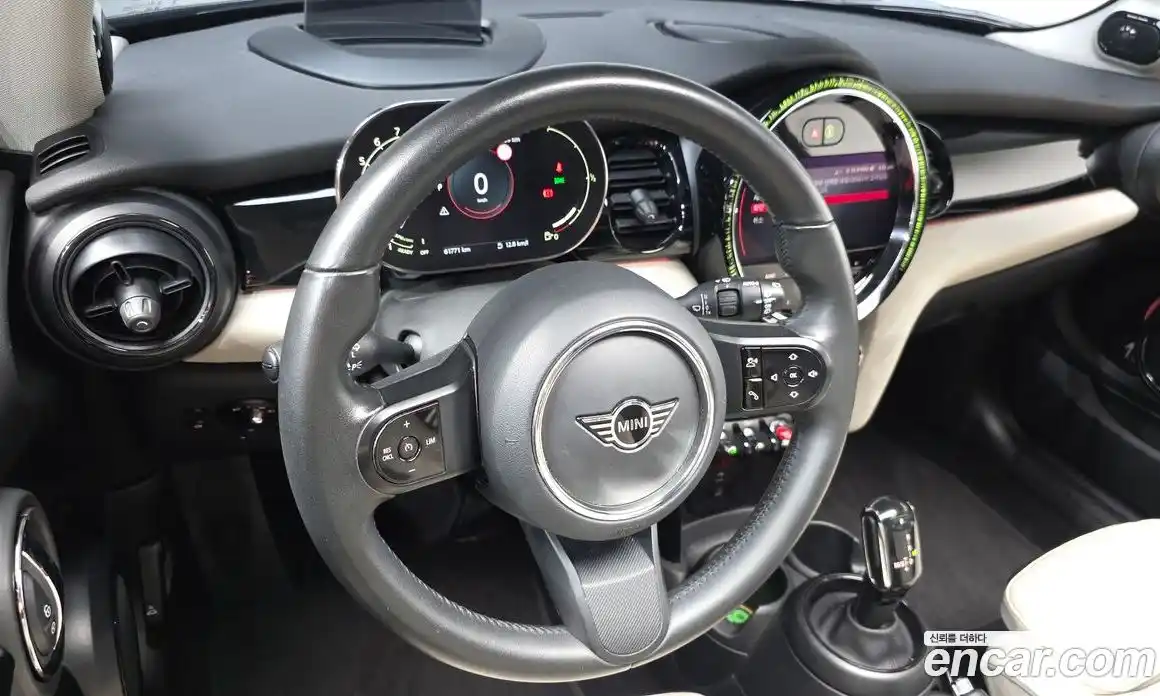 Mini Cooper 2023 2.0 Автомат в Москве № 186934, фото 16