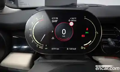 Mini Cooper 2023 2.0 Автомат в Москве № 186934, миниатюра 2