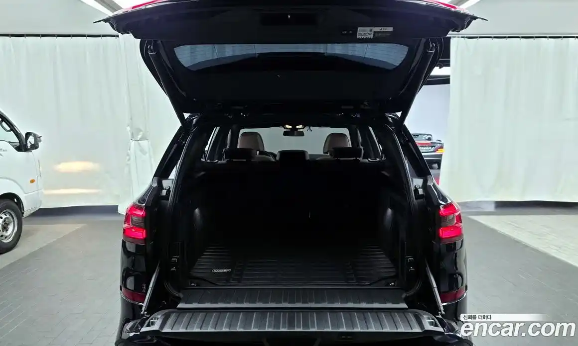 BMW X5 2022 3.0 Автомат в Москве № 191987, фото 3