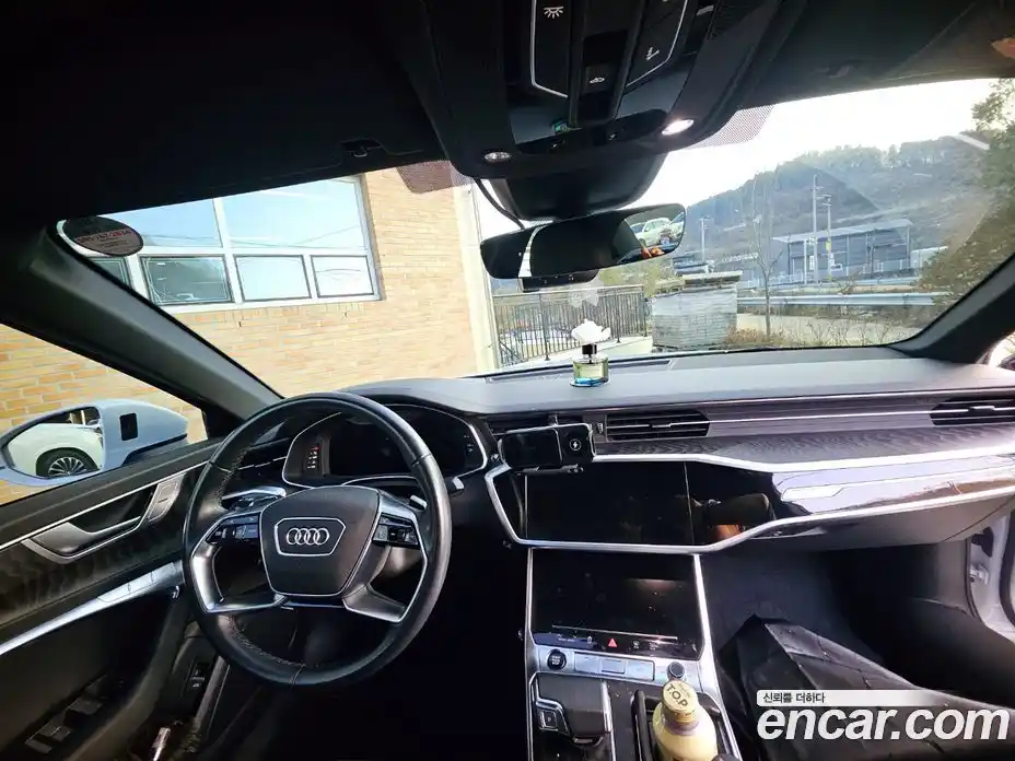 Audi A6 2022 2.0 Автомат в Москве № 192021, фото 9