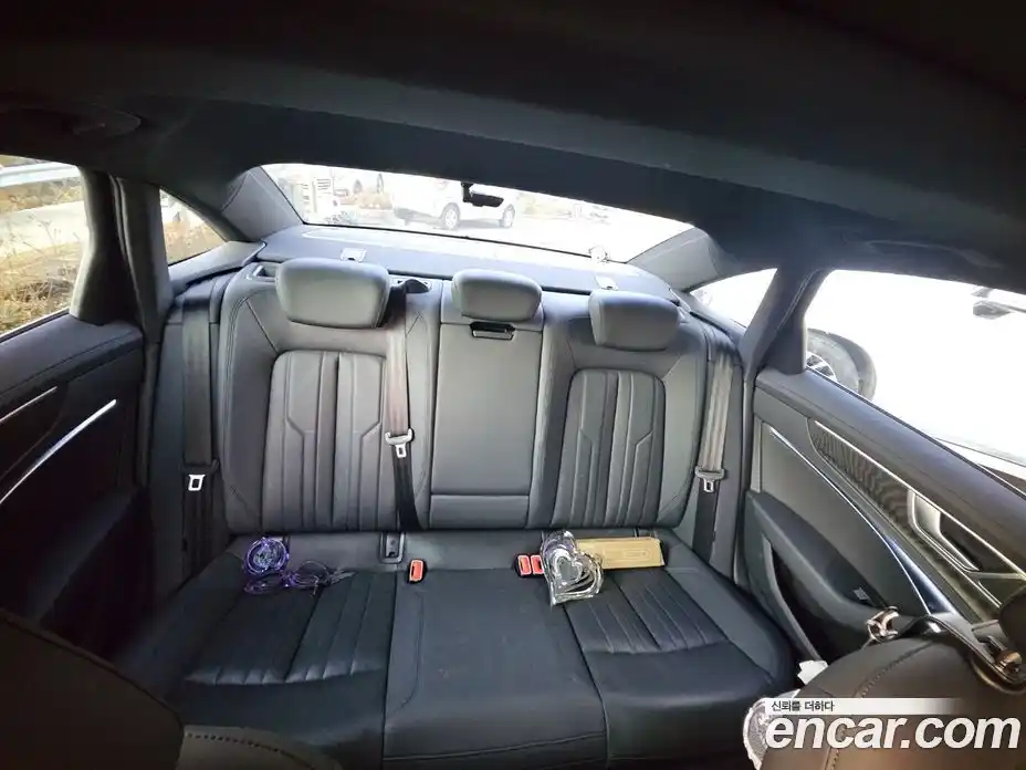 Audi A6 2022 2.0 Автомат в Москве № 192021, фото 10