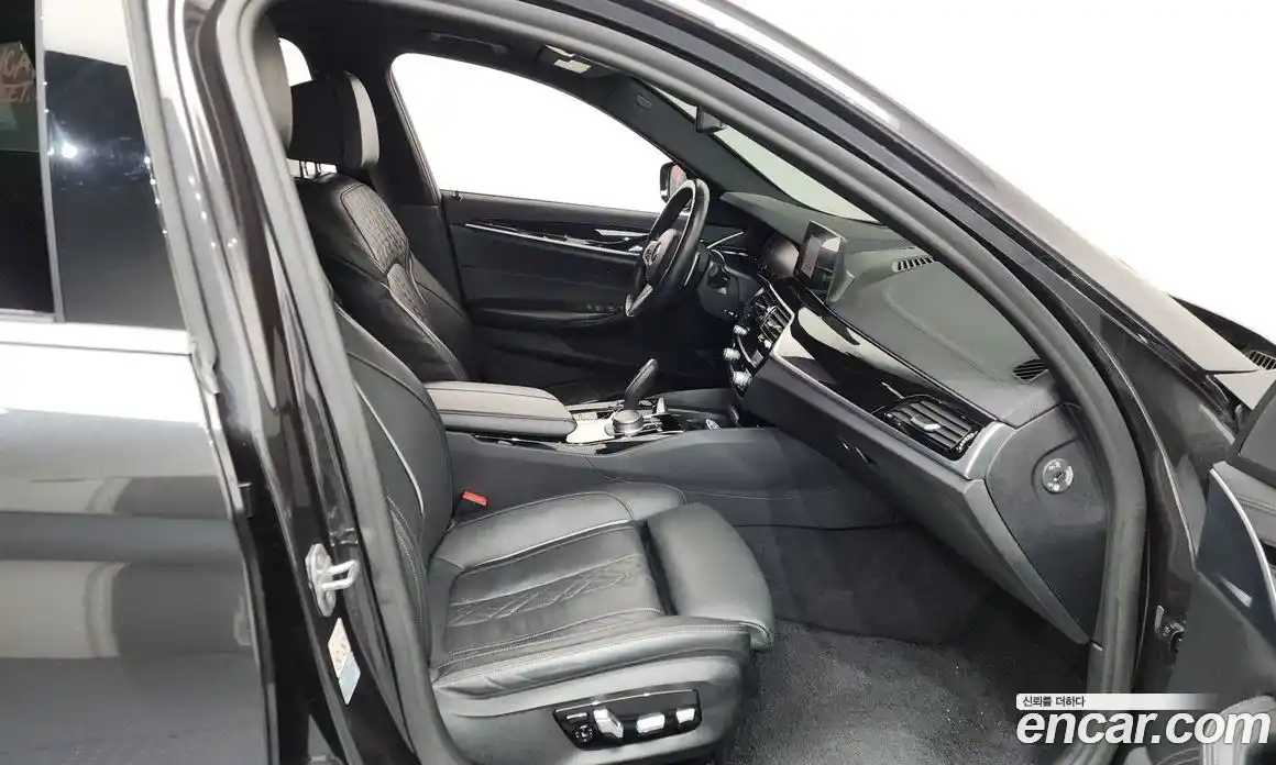 BMW 5-Series 2020 2.0 Автомат в Москве № 192218, фото 11