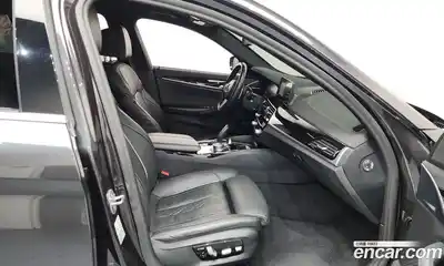 BMW 5-Series 2020 2.0 Автомат в Москве № 192218, миниатюра 11