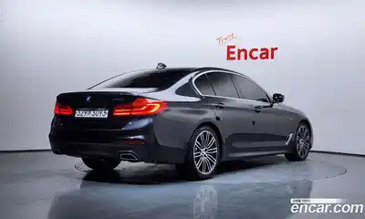 BMW 5-Series 2020 2.0 Автомат в Москве № 192218, миниатюра 2