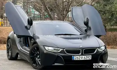 BMW i8, 2016