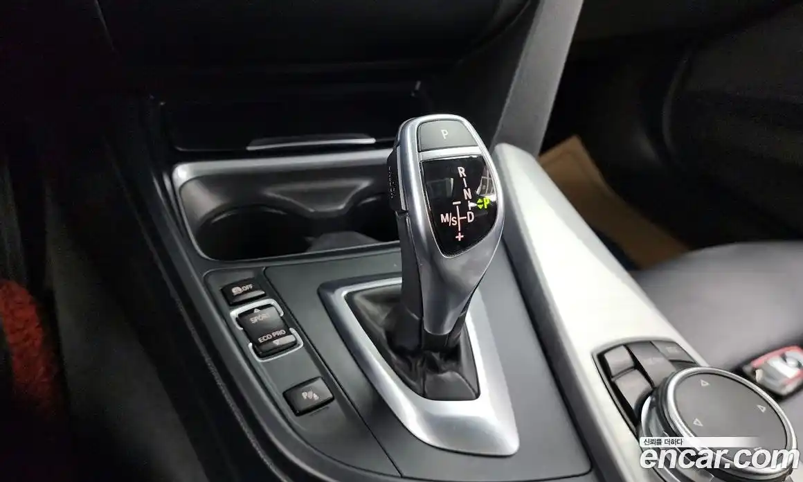 BMW 3-Series 2015 2.0 Автомат в Москве № 192627, фото 11