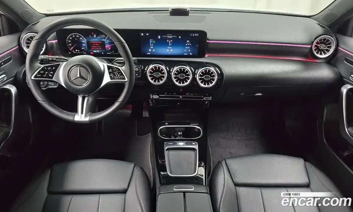 Mercedes-Benz A-Class 2025 2.0 Автомат в Москве № 193590, фото 20