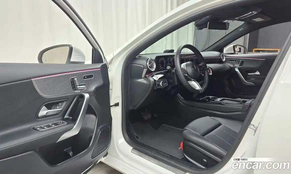 Mercedes-Benz A-Class 2025 2.0 Автомат в Москве № 193590, фото 8