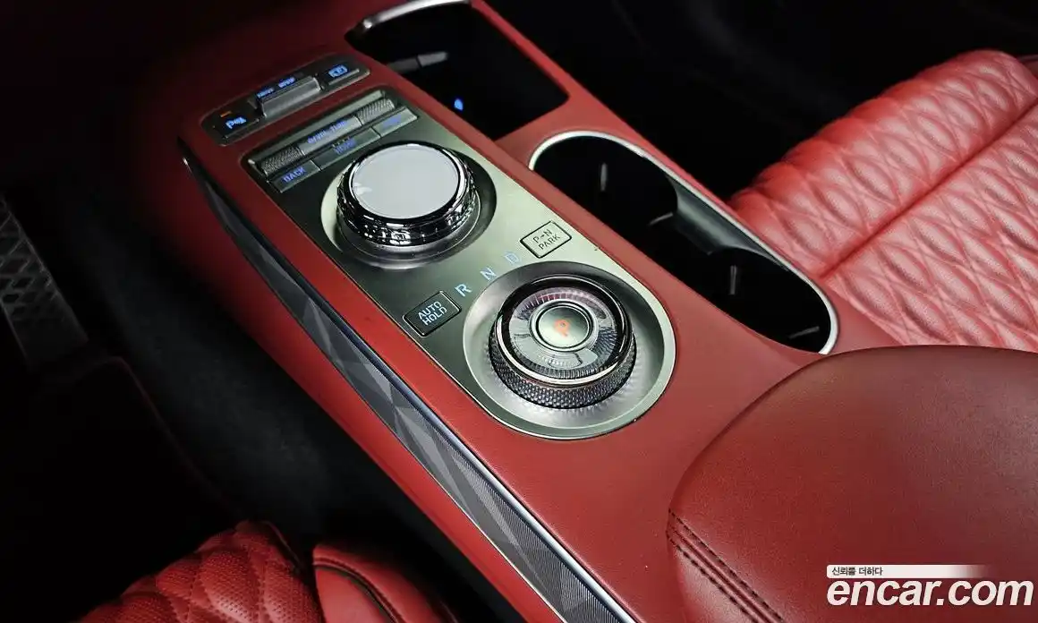 Genesis GV70 2021 2.5 Автомат в Москве № 19386, фото 9