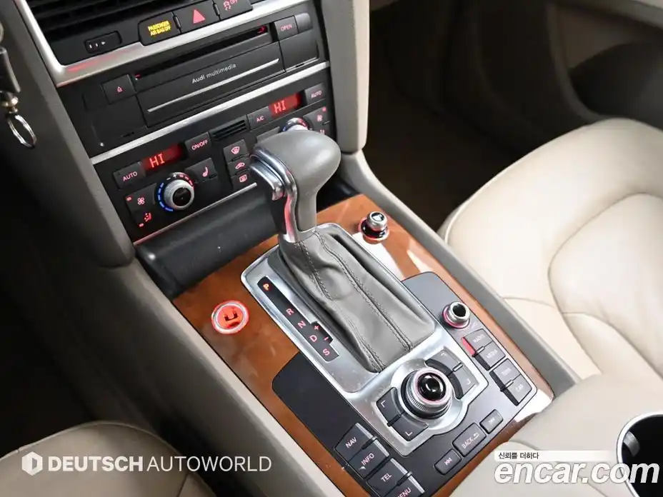 Audi Q7 2015 3.0 Автомат в Москве № 194183, фото 9