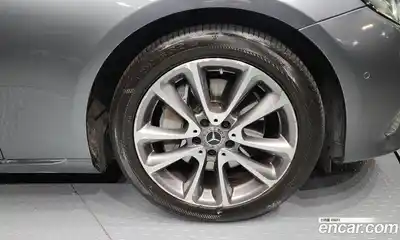 Mercedes-Benz E-Class 2019 2.0 Автомат в Москве № 194300, миниатюра 12