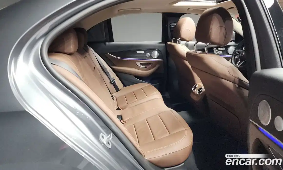 Mercedes-Benz E-Class 2019 2.0 Автомат в Москве № 194300, фото 13