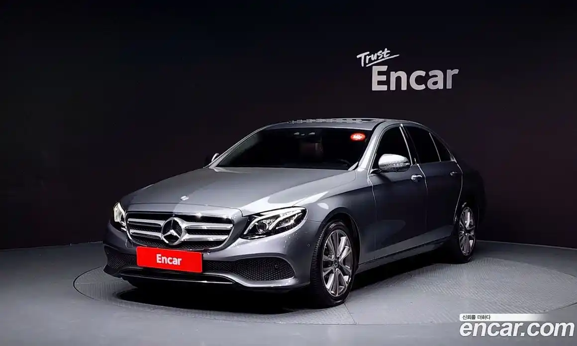 Mercedes-Benz E-Class 2019 2.0 Автомат в Москве № 194300, фото 14
