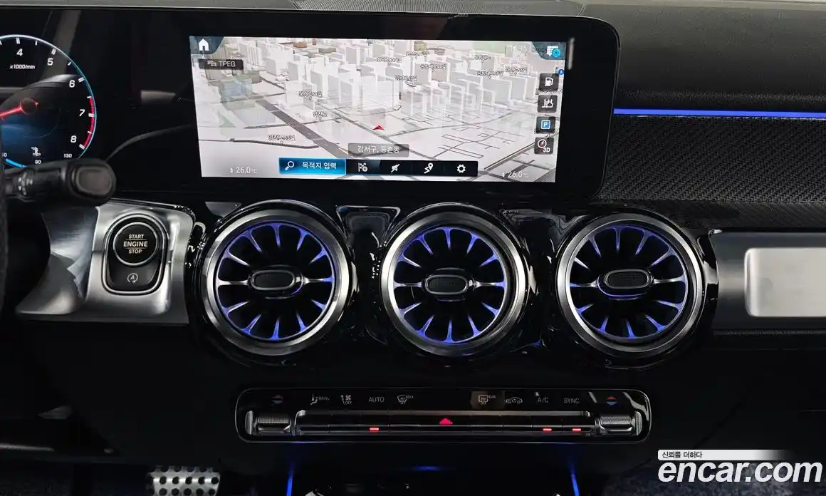 Mercedes-Benz GLB-Class 2023 2.0 Автомат в Москве № 194351, фото 12