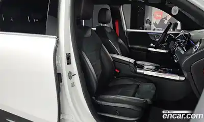 Mercedes-Benz GLB-Class 2023 2.0 Автомат в Москве № 194351, миниатюра 4