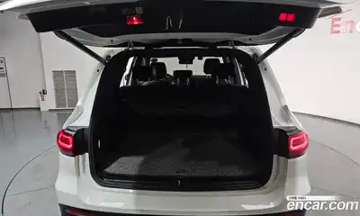 Mercedes-Benz GLB-Class 2023 2.0 Автомат в Москве № 194351, миниатюра 9