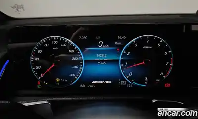 Mercedes-Benz GLB-Class 2023 2.0 Автомат в Москве № 194351, миниатюра 10