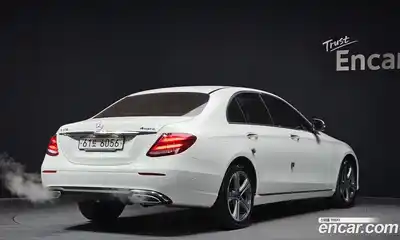 Mercedes-Benz E-Class 2018 2.0 Автомат в Москве № 194649, миниатюра 7