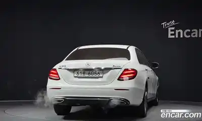 Mercedes-Benz E-Class 2018 2.0 Автомат в Москве № 194649, миниатюра 8