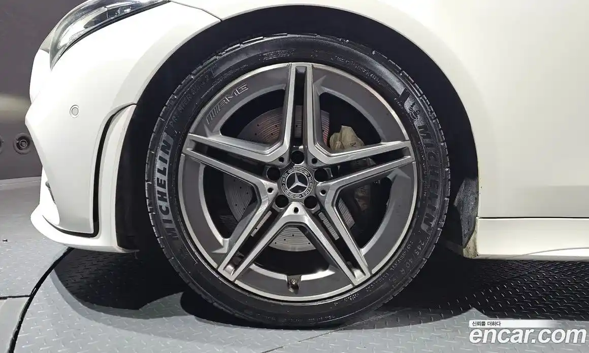 Mercedes-Benz CLS-Class 2019 1.9 Автомат в Москве № 195586, фото 18