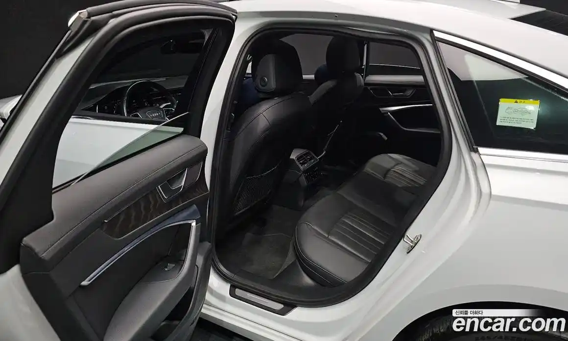 Audi A6 2022 2.0 Автомат в Москве № 196394, фото 18