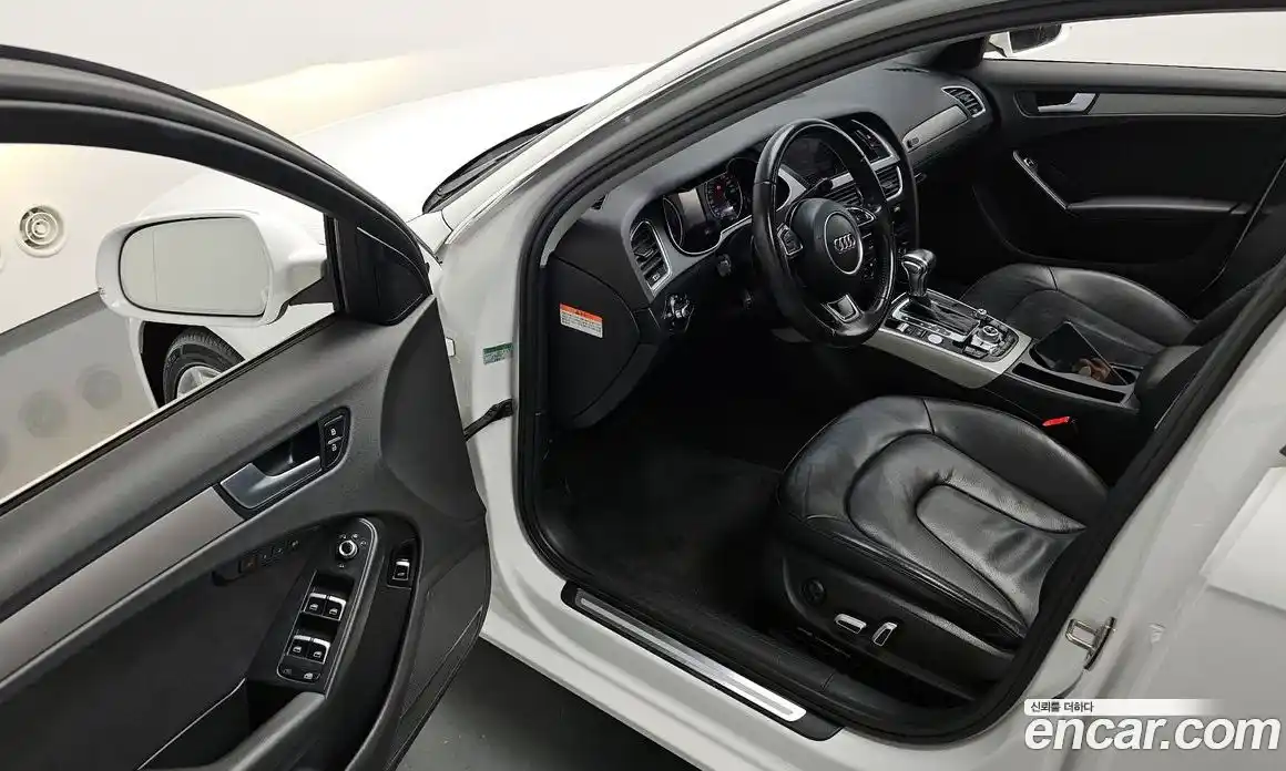 Audi A4 2015 2.0 Автомат в Москве № 196462, фото 16