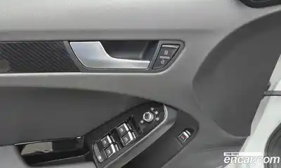 Audi A4 2013 2.0 Автомат в Москве № 196652, миниатюра 7