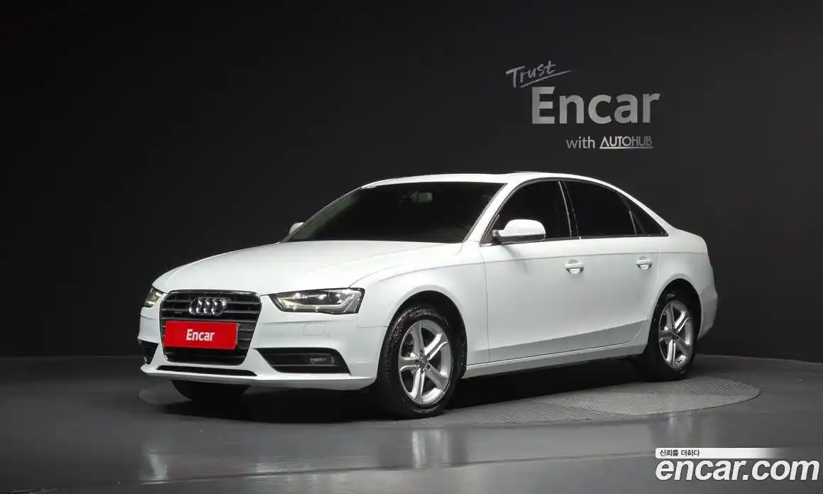 Audi A4 2013 2.0 Автомат в Москве № 196652, фото 9