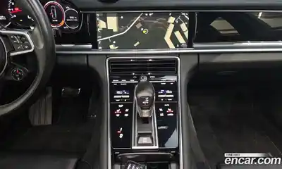 Porsche Panamera 2018 2.9 Автомат в Москве № 197566, миниатюра 12