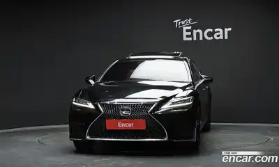 Lexus LS 2023 3.5 Автомат в Москве № 198838, миниатюра 9