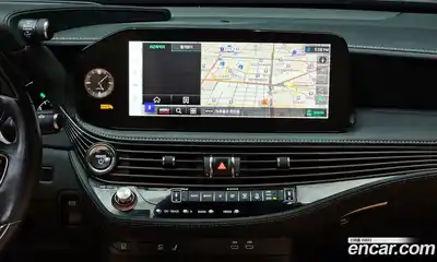 Lexus LS 2023 3.5 Автомат в Москве № 198838, миниатюра 10