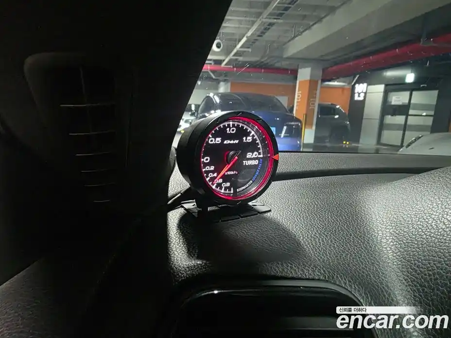 Volkswagen Scirocco 2013 2.0 Автомат в Москве № 199321, фото 8