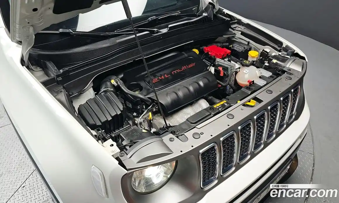 Jeep Renegade 2019 2.4 Автомат в Москве № 199397, фото 4