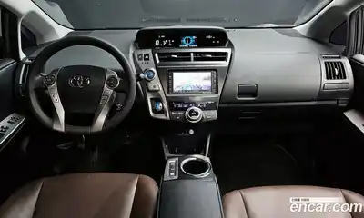 Toyota Prius 2017 1.8 Автомат в Москве № 199710, миниатюра 11