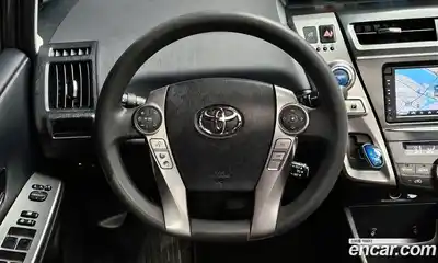 Toyota Prius 2017 1.8 Автомат в Москве № 199710, миниатюра 7