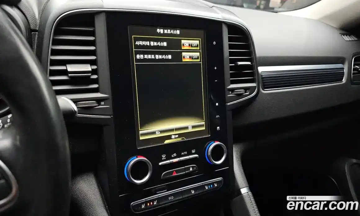 Renault QM6 2022 2.0 Автомат в Москве № 206456, фото 11