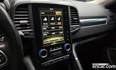 Renault QM6 2022 2.0 Автомат в Москве № 206456, миниатюра 2