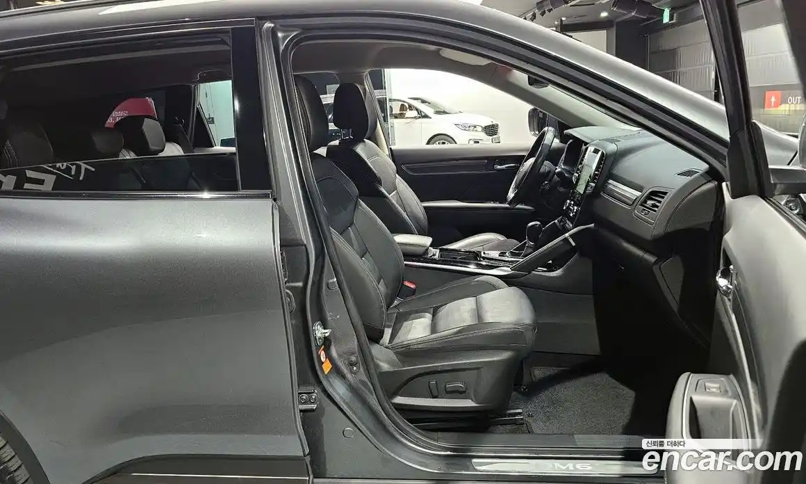 Renault QM6 2022 2.0 Автомат в Москве № 206456, фото 6