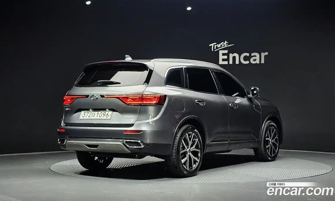 Renault QM6 2022 2.0 Автомат в Москве № 206456, фото 8