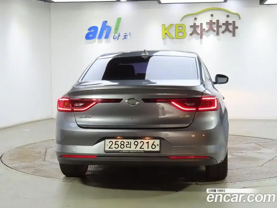 Renault SM6 2016 2.0 Автомат в Москве № 209901, фото 3