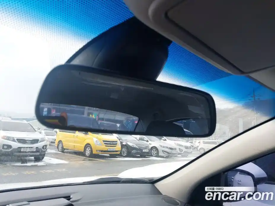 Renault SM3 2011 1.6 Автомат в Москве № 210080, фото 8