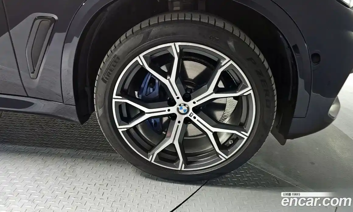 BMW X5 2023 3.0 Автомат в Москве № 211315, фото 5