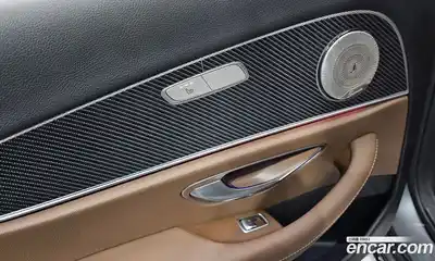 Mercedes-Benz E-Class 2018 2.0 Автомат в Москве № 212077, миниатюра 3