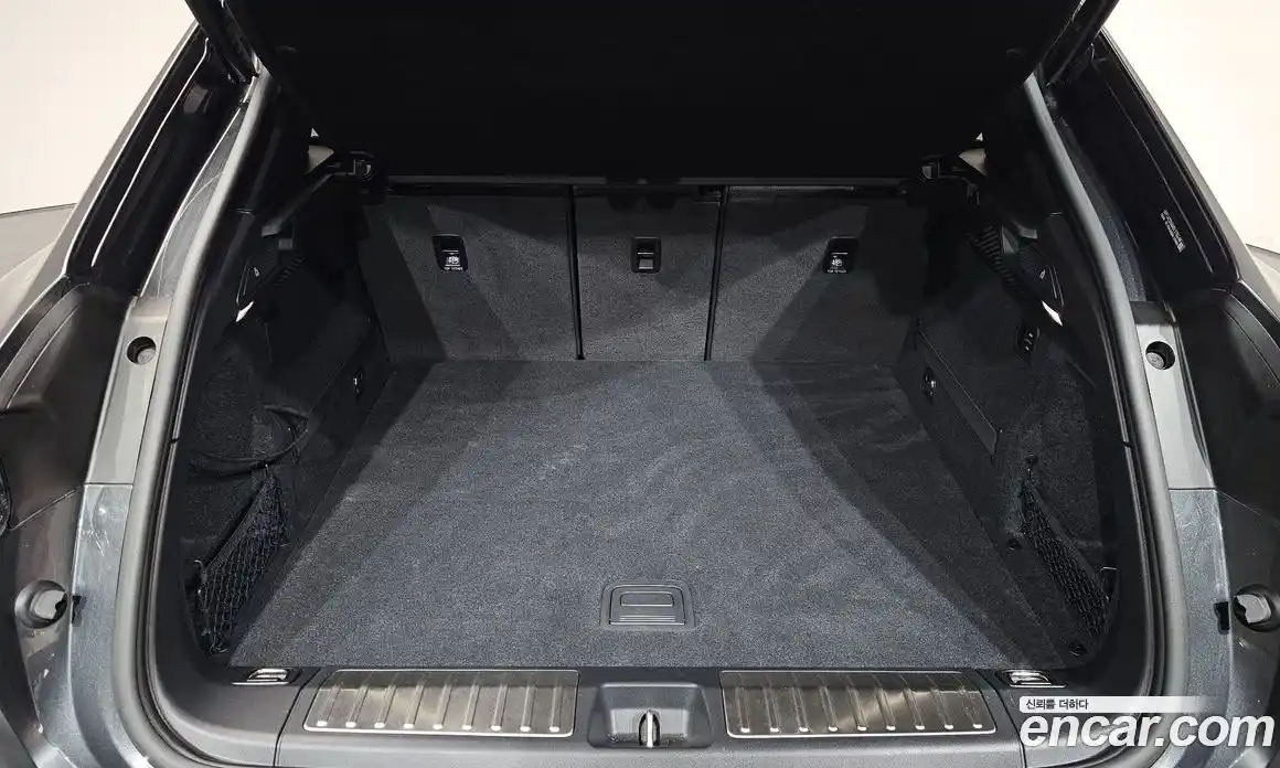 Porsche Macan 2025 0.2 Автомат в Москве № 213101, фото 20