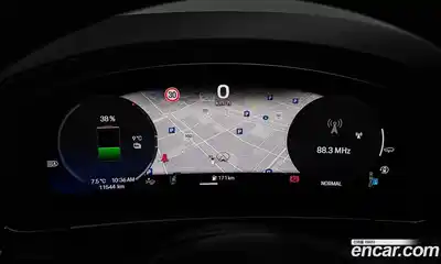 Porsche Macan 2025 0.2 Автомат в Москве № 213101, миниатюра 5