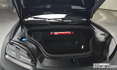 Porsche Macan 2025 0.2 Автомат в Москве № 213101, миниатюра 7