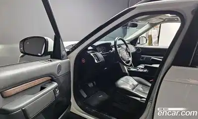 Land Rover Discovery 2019 3.0 Автомат в Москве № 213859, миниатюра 5