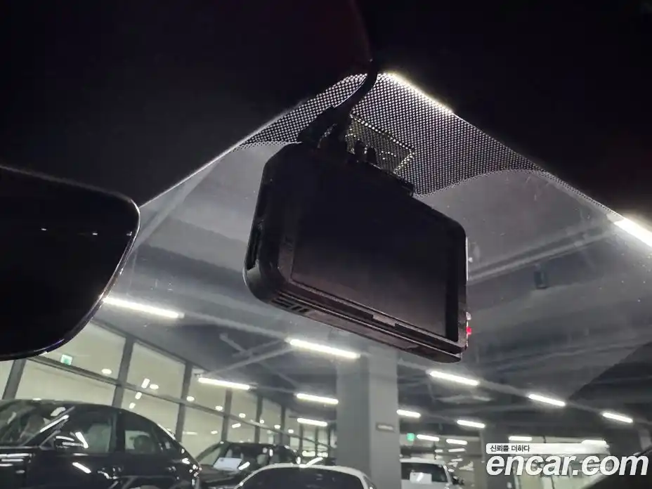 Land Rover Discovery Sport 2025 2.0 Автомат в Москве № 213887, фото 16