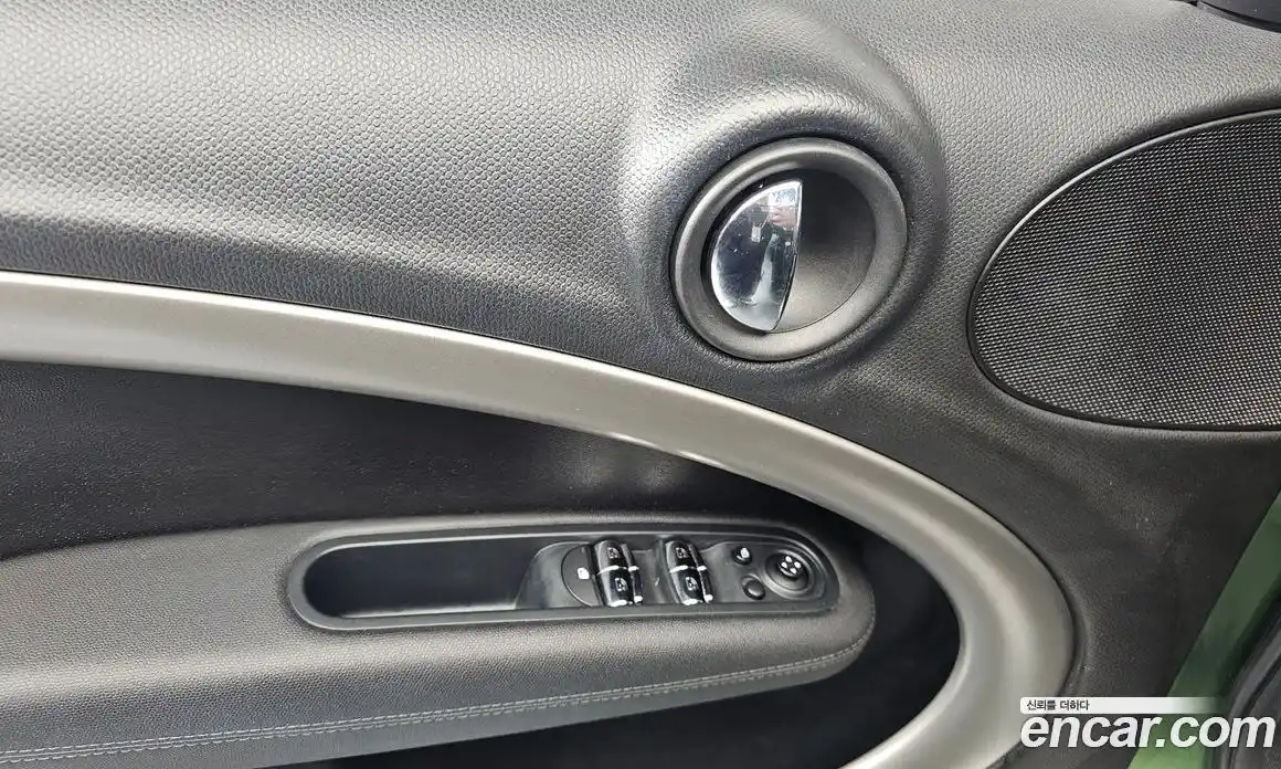 Mini Countryman 2016 2.0 Автомат в Москве № 214341, фото 18